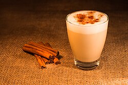 Koffie met kaneel